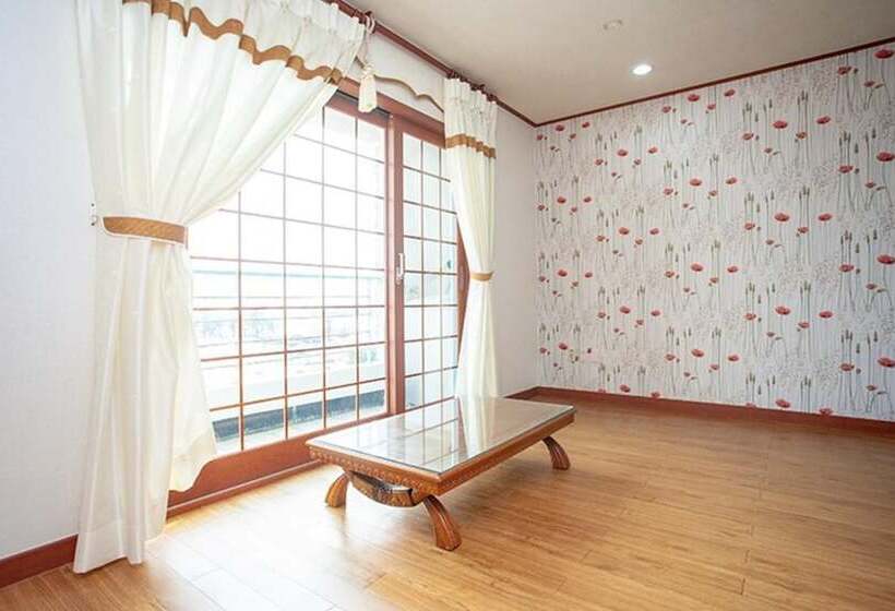 酒店 Seogwipo Neyoung Nayoung Pension