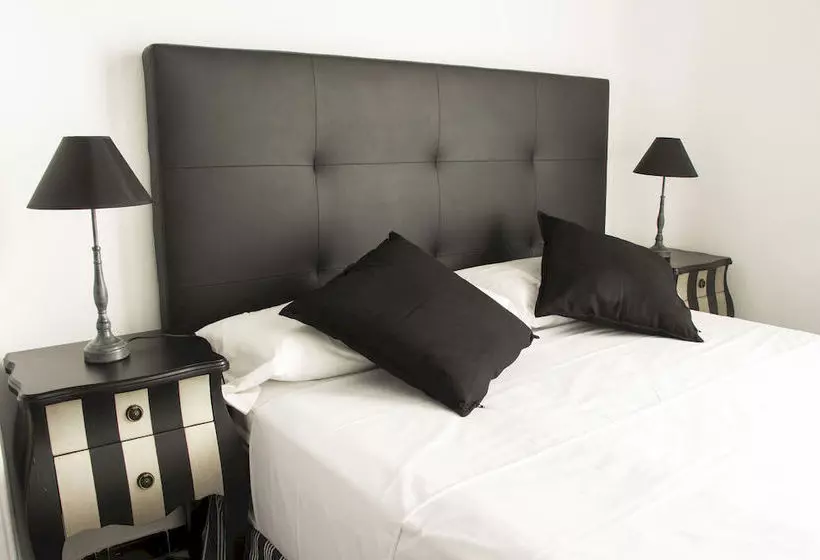 تختخواب و صبحانه Bed&Breakfast Brun Barcelona