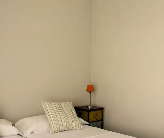 تختخواب و صبحانه Bed&Breakfast Brun Barcelona