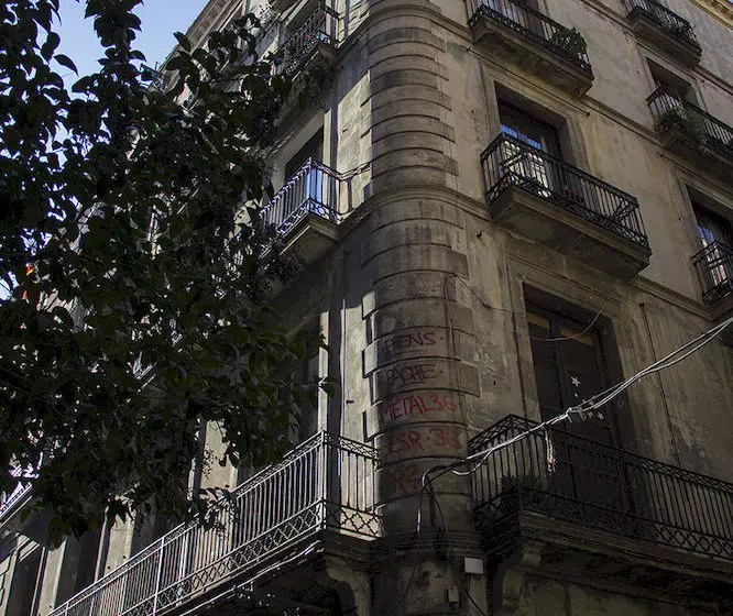 تختخواب و صبحانه Bed&Breakfast Brun Barcelona