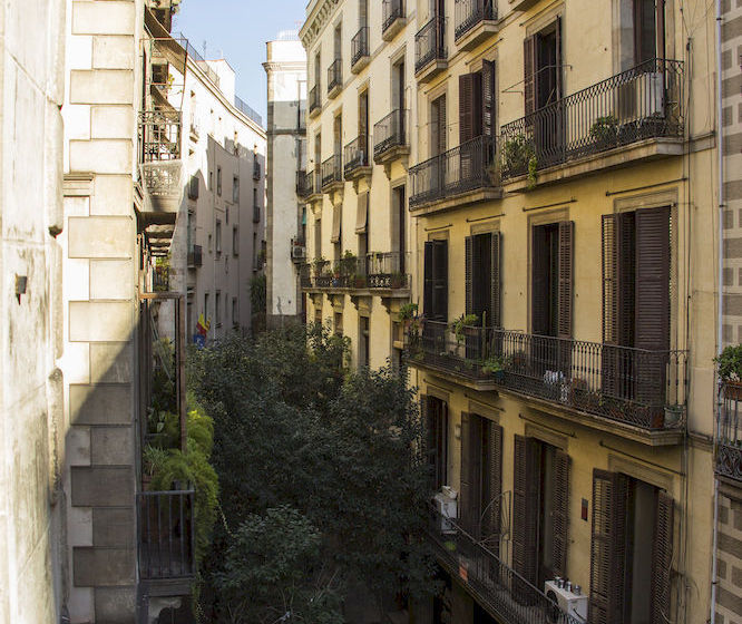 تختخواب و صبحانه Bed&Breakfast Brun Barcelona