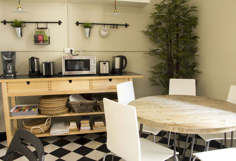 تختخواب و صبحانه Bed&Breakfast Brun Barcelona