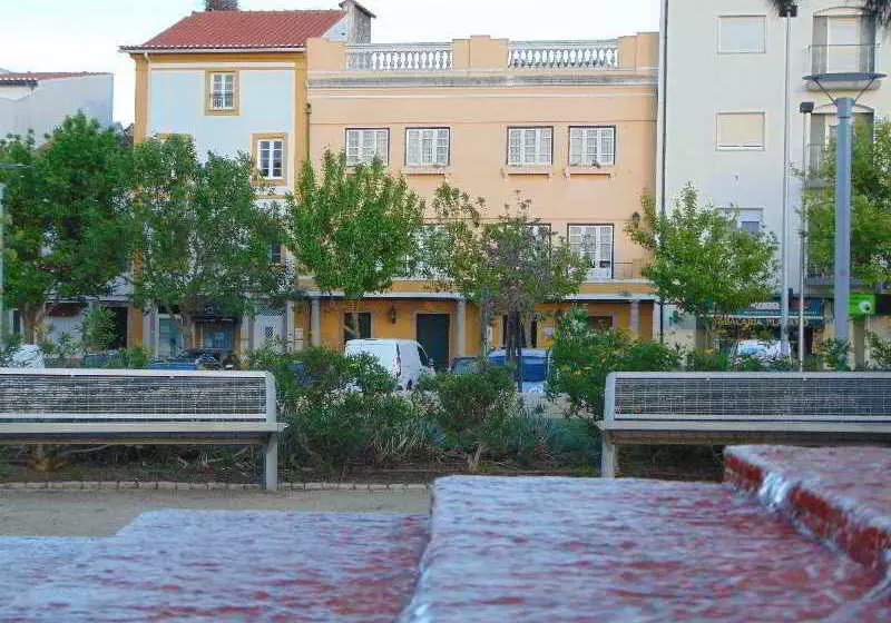 تختخواب و صبحانه Casa das Colunas