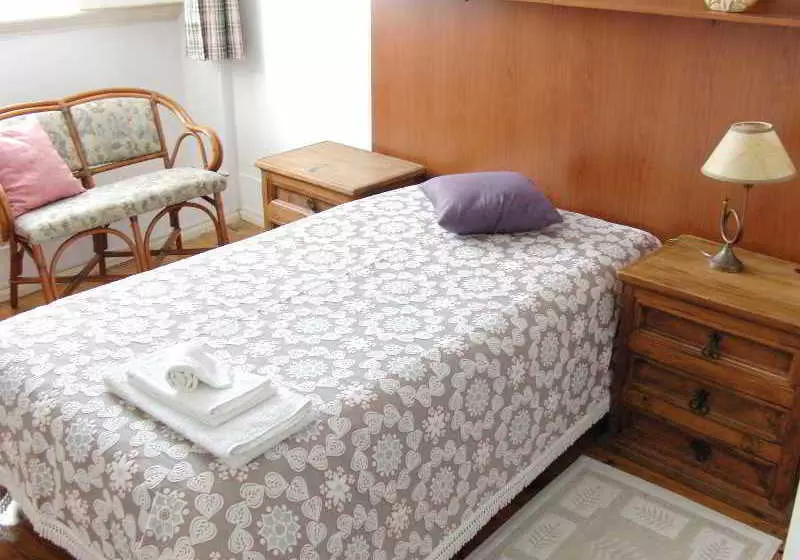 تختخواب و صبحانه Casa das Colunas