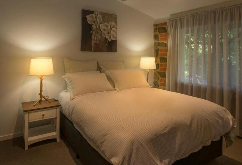 Bright Mystic Valley