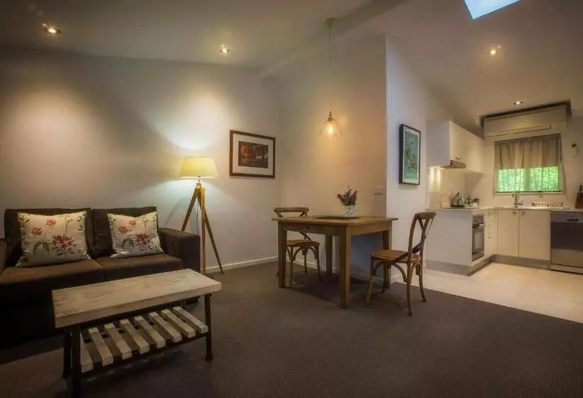 Bright Mystic Valley