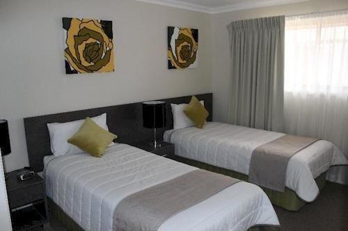 Charlotte Apartments