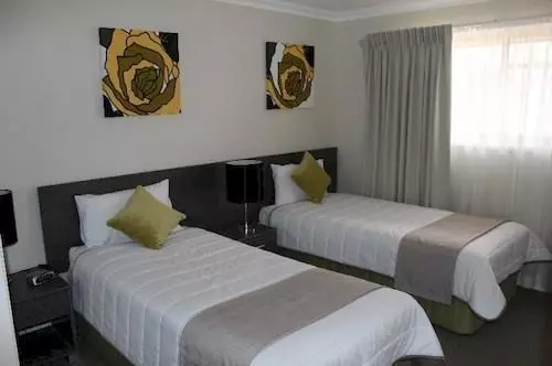 Charlotte Apartments