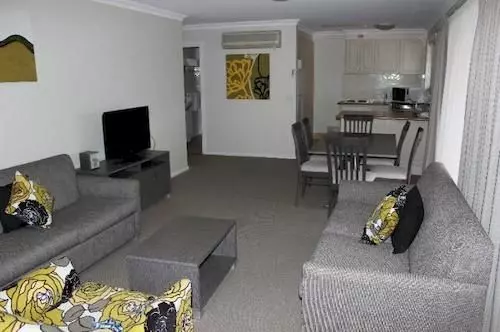 Charlotte Apartments