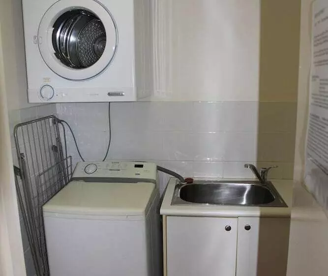 Darwin Deluxe Apartments