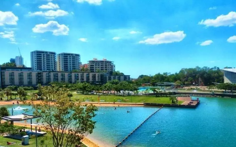 Darwin Deluxe Apartments