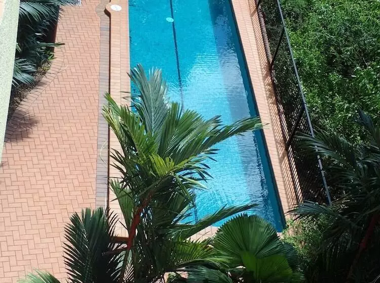 Darwin Deluxe Apartments
