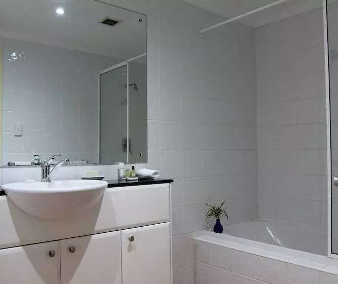 Darwin Deluxe Apartments