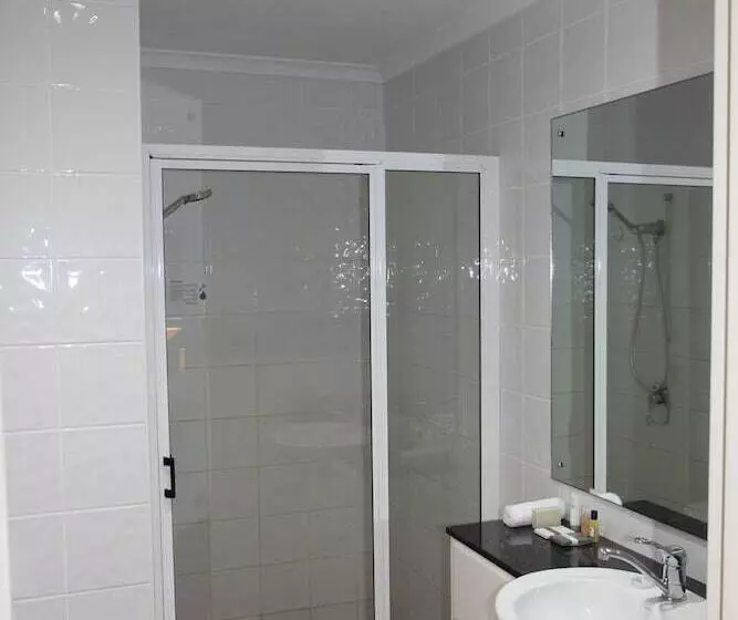 Darwin Deluxe Apartments