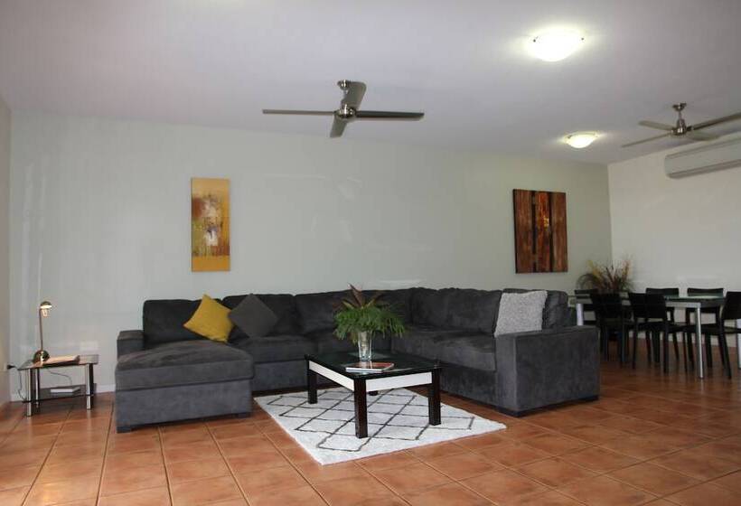 Darwin Deluxe Apartments