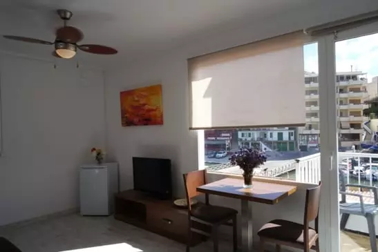 호텔 Es Nautico Suites