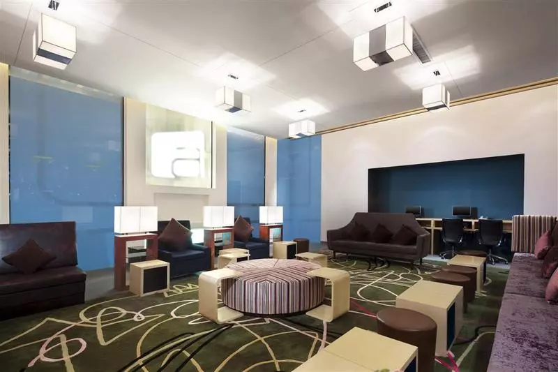 Отель Aloft Haiyang