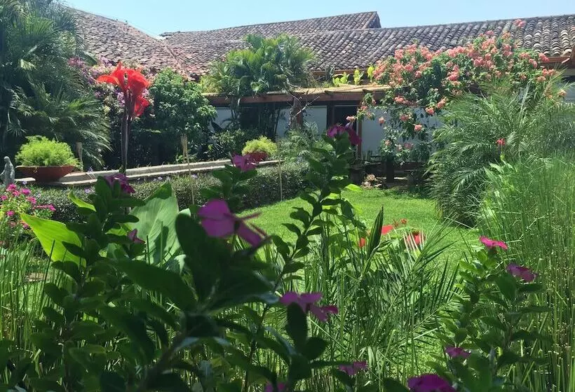 هتل Antigua Estación Granada