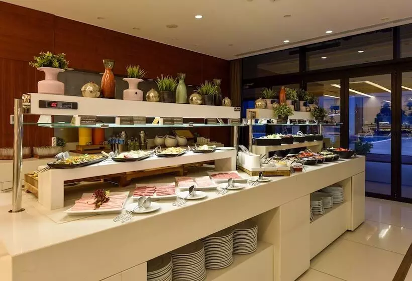 호텔 Burgu Arjaan By Rotana