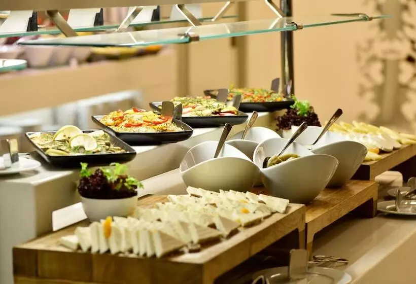 호텔 Burgu Arjaan By Rotana