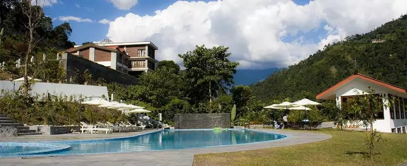 Hotel Club Mahindra Baiguney