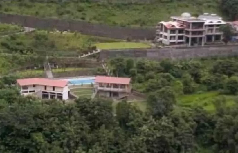 Hotel Club Mahindra Baiguney