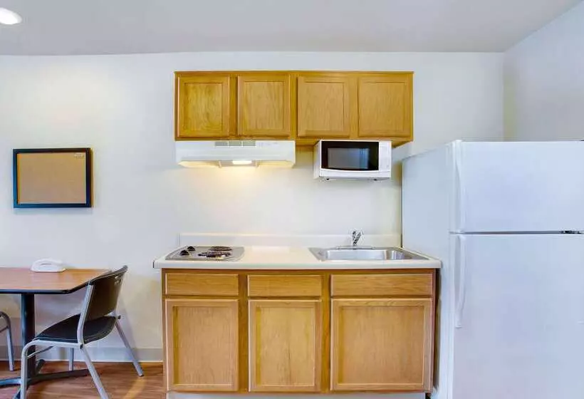 Hotelli Extended Stay America Select Suites  Mobile  I65