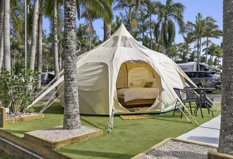 Отель Ingenia Holidays Noosa North