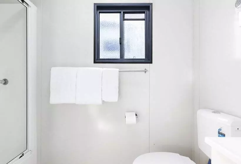 Отель Ingenia Holidays Noosa North