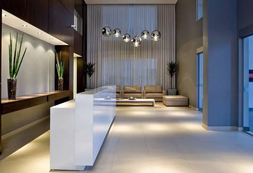 ホテル Intercity Brasilia Led Aguas Claras