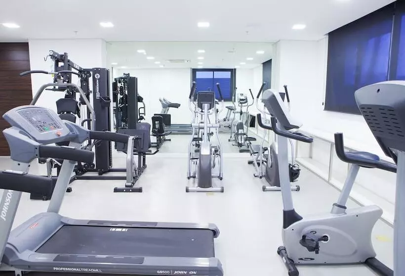 ホテル Intercity Brasilia Led Aguas Claras