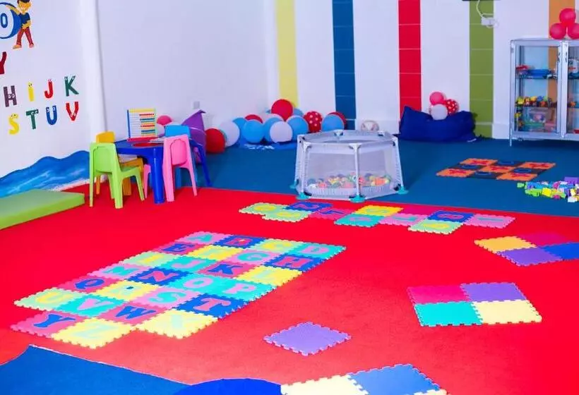 هتل Best Western Jangwani Sea Breeze Resort