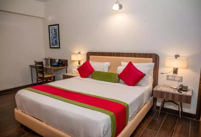 בית מלון כפרי La Oasis By Meraden