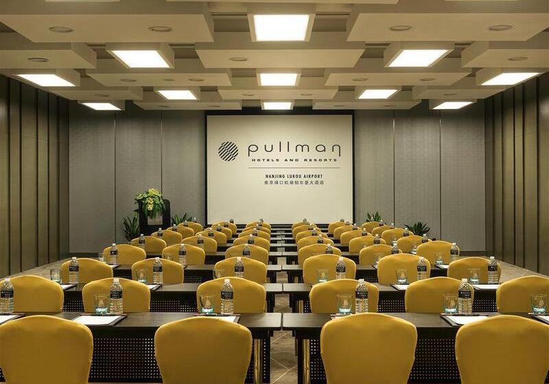 Hotel Pullman Nanjing Lukou Airport