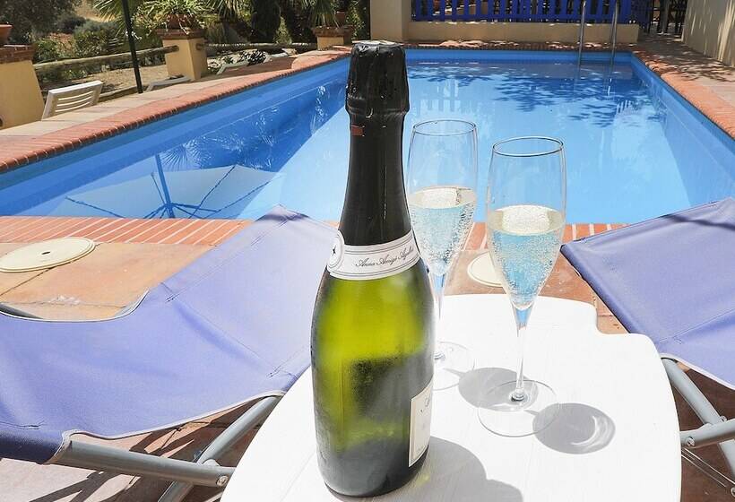 교외 호텔 Hacienda Mendoza