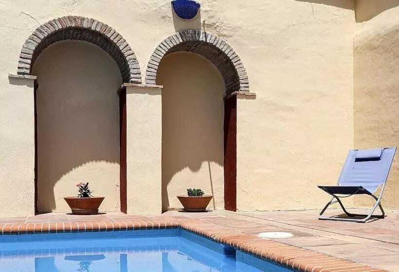 田舎風ホテル Hacienda Mendoza