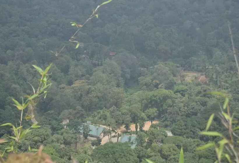 Hotelli Seven Springs Resort