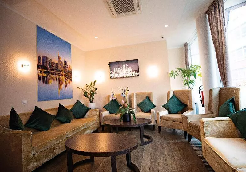 Skyline Hotel City Frankfurt