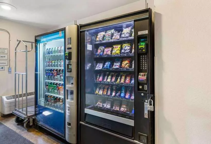 Hotelli Extended Stay America Select Suites   Akron   South