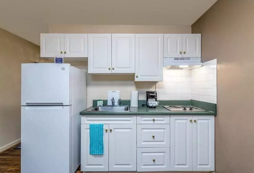 모텔 Affordable Corporate Suites Of Salem