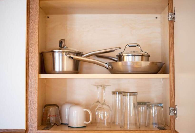 モーテル Affordable Corporate Suites Of Salem