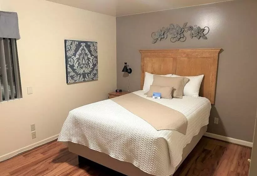 모텔 Affordable Corporate Suites Of Salem