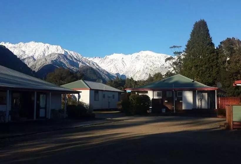 汽车旅馆 Franz Josef Top 10 Holiday Park