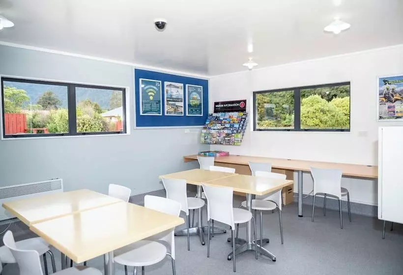 汽车旅馆 Franz Josef Top 10 Holiday Park
