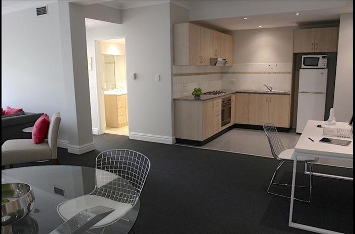 Sydney Airport Suites