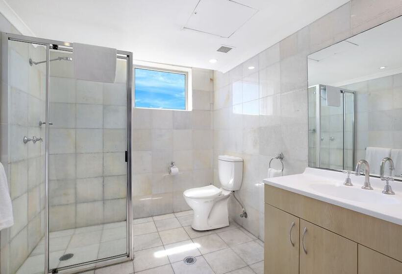 Sydney Airport Suites