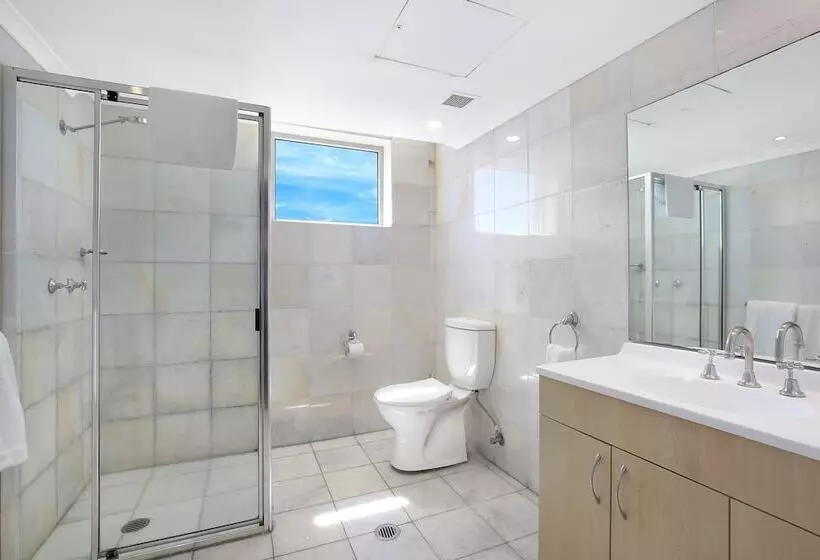 Sydney Airport Suites