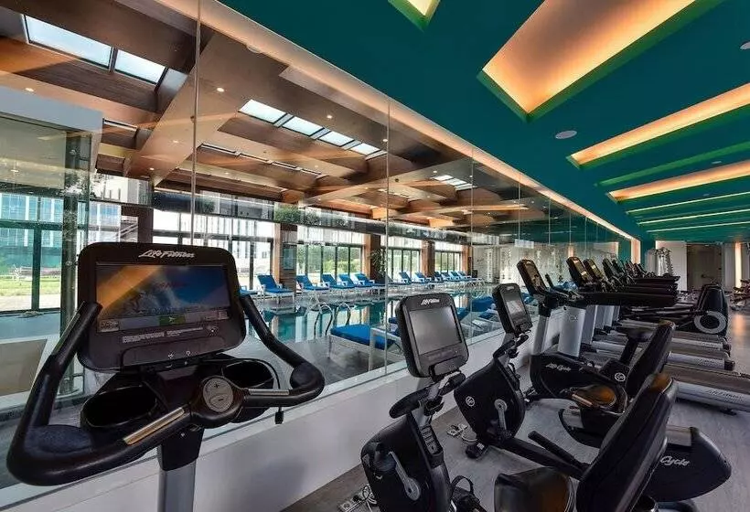 호텔 Burgu Arjaan By Rotana