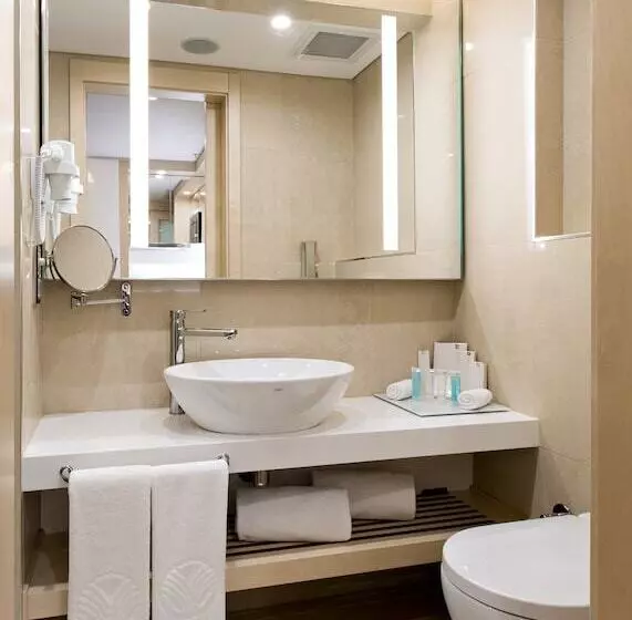 호텔 Burgu Arjaan By Rotana