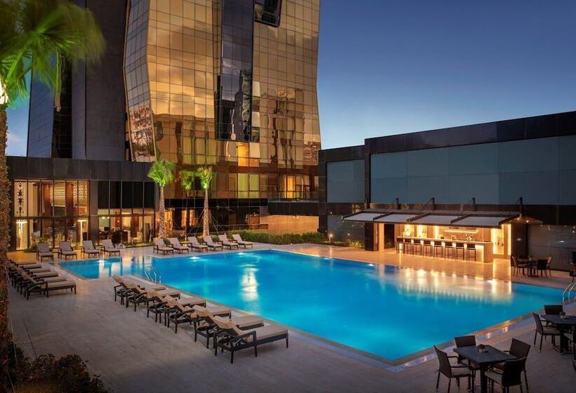 ホテル Burgu Arjaan By Rotana